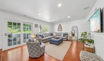 994 S La Salle Cir, Anaheim, CA 92807