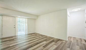 4939 AMERICANA Dr 106, Annandale, VA 22003