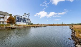 10900 HOLYSTONE Ln 503, Berlin, MD 21811