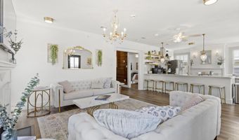 782 Water St, Biloxi, MS 39530