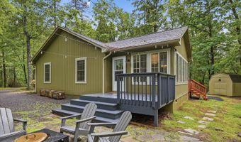 323 PALMER Rd, Basye, VA 22810