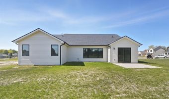 118 Sunset Dr, Avilla, IN 46710