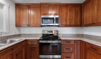 304 Clinton St, Ashland, OR 97520