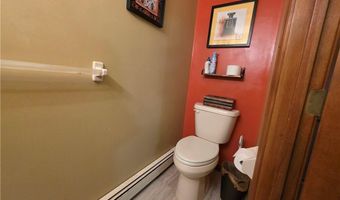 31 Primrose Ln D, North Providence, RI 02904