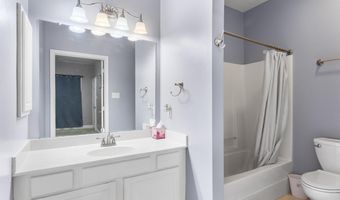 5157 Etta St #4-G, Baton Rouge, LA 70820