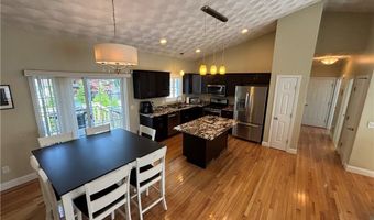 86 Inkberry Trl, Narragansett, RI 02882