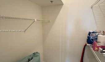 20515 E Country Club Dr 147, Aventura, FL 33180