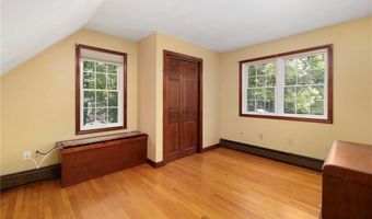 604 W Reach Dr, Jamestown, RI 02835