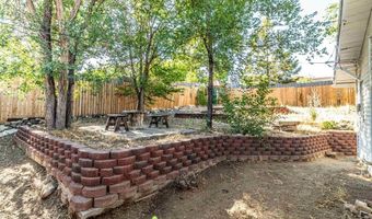 612 Lovers Ln, Aztec, NM 87410