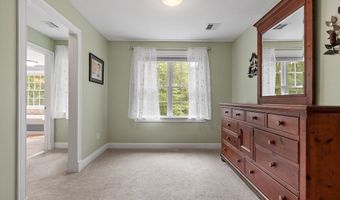 51 Drumlin Hill Rd, Bolton, MA 01740