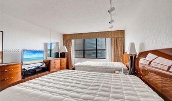 9801 Collins Ave 8S, Bal Harbour, FL 33154
