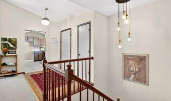 1319 Tahoe Valley Ct, Ballwin, MO 63021
