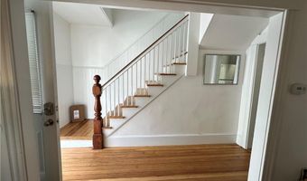 15 Kilburn Ct 15, Newport, RI 02840