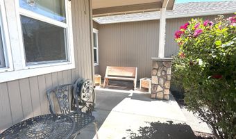 5782 MONTCLAIRE Way, Springfield, OR 97478
