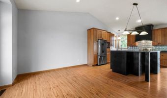 10664 58th St NE, Albertville, MN 55301
