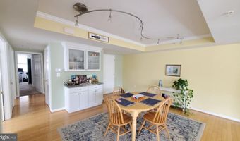 3835 9TH St N 901E, Arlington, VA 22203