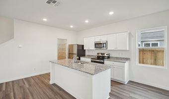 837 King Eider, Adkins, TX 78101