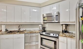 2000 Island Blvd 203, Aventura, FL 33160