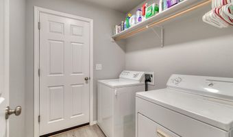 11182 Newton St, Caldwell, ID 83605