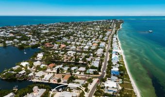 807 S BAY Blvd, Anna Maria, FL 34216