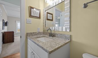1711 E Fort Macon Rd, Atlantic Beach, NC 28512
