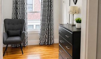 122 Whitney St, Auburn, ME 04210
