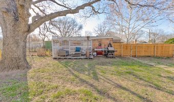 517 W Lamar St, Alvord, TX 76225