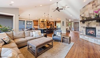 2885 NW Perlette Ln, Bend, OR 97703