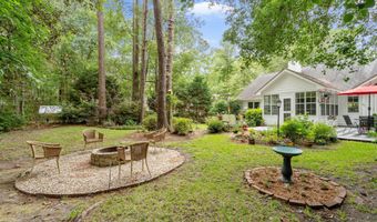 60 Thomas Sumter St, Beaufort, SC 29907