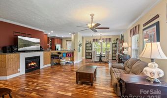 142 Pinners Cove Rd, Asheville, NC 28803