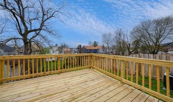1122 Wade St, Aliquippa, PA 15001