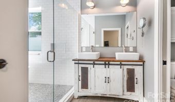 192 Virginia Ave, Asheville, NC 28806