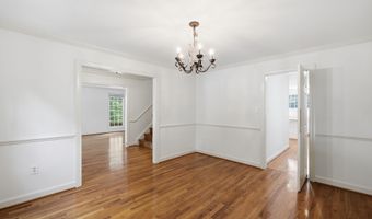 2904 N 4TH St N, Arlington, VA 22201