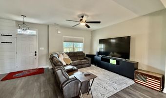 6836 Calloway Rd, Aberdeen, NC 28315