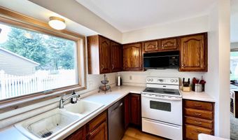 2830 S 4th St, Wisconsin Rapids, WI 54494