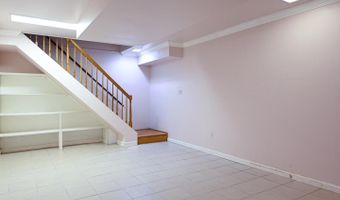 6820 COLBURN Dr, Annandale, VA 22003