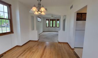 2512 Eaton Ave, Ames, IA 50010