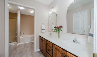 104 FOREST HILLS Cir, Alabaster, AL 35007