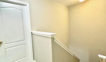 27 Oyster Bay, Absecon, NJ 08201