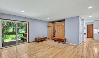 114 Claremont Dr, Albrightsville, PA 18210