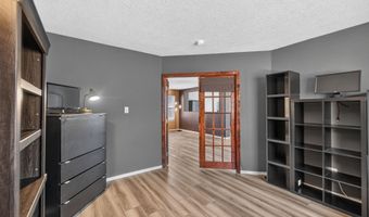 2912 McKinnon Way SW, Albuquerque, NM 87121