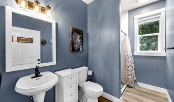 8805 NE 179TH St, Battle Ground, WA 98604