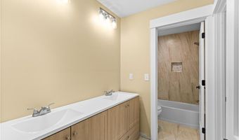 247 Essex Farm Rd, Advance, NC 27006
