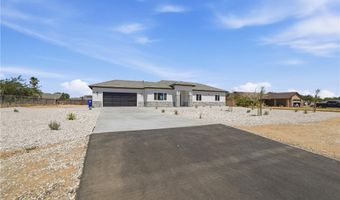 12658 Standing Bear Rd, Apple Valley, CA 92308