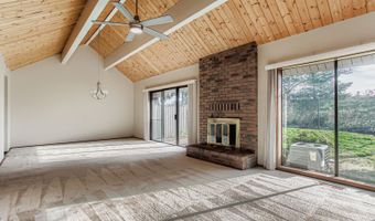 7968 SW SCHOLLS FERRY Rd, Beaverton, OR 97008