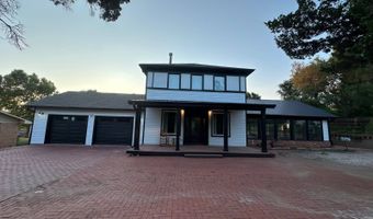 616 14th St, Alva, OK 73717