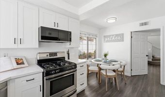 2174 Villa Sonoma Gln, Escondido, CA 92029