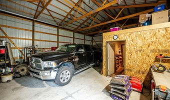 28 Apache Rd, Clearmont, WY 82835