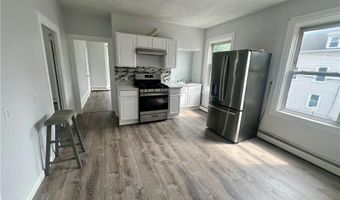 46 Lincoln Ave, Cranston, RI 02920