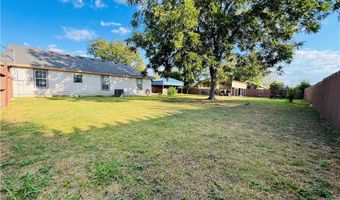 838 Seabreeze St, Alice, TX 78332